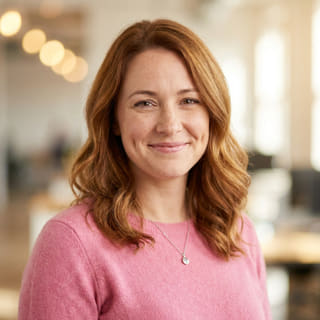 Emily Watson, responsable del servicio de atención al cliente en Lumbre Invereza